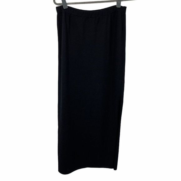 St. John Dresses & Skirts - St John Basic Black Santana Knit Maxi Skirt 6